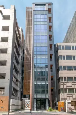 宮益坂上交差点すぐそばの新築物件！軽飲食・美容室・ジム等ご相談可能です！外観