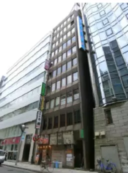 新宿西口駅 徒歩2分 スケルトン物件 【飲食不可】物販のみでのご相談となります。外観