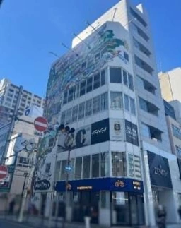 西心斎橋店舗外観