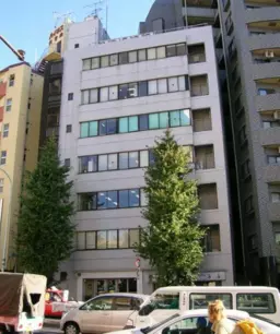 代官山駅 徒歩3分 1F-C区画 スケルトン物件 【飲食不可】外観