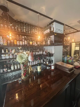 ★自社ID7363★東梅田駅 徒歩3分 現況:バー 飲食居抜き物件 【飲食可】外観