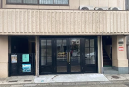 千歳船橋駅 徒歩5分 1階 現況:美容室居抜き物件 【何業も可】外観