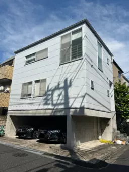 白金台駅 徒歩3分 現況:ブティック 店舗、飲食、重飲食、旅館業法、大規模リフォーム可 ※許可が取れるかは保証無し