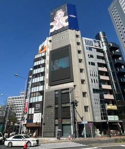 ≪外苑前駅 徒歩5分｜1階路面｜物販歓迎≫外観