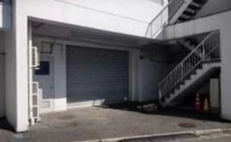 【HS0811】神楽坂駅徒歩1分。駐車場付き。公道に面しております。天井高3.2m。スタジオ、倉庫〇外観