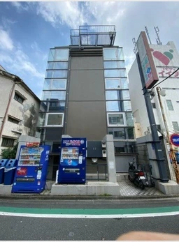 町屋駅 徒歩9分 スケルトン物件 【飲食不可】外観