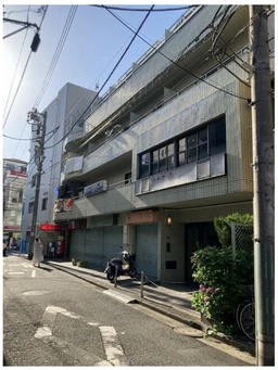 【UY0901】鶴見駅から徒歩2分・飲食店可能・土日祝日利用可能・業種についてご相談ください!!外観