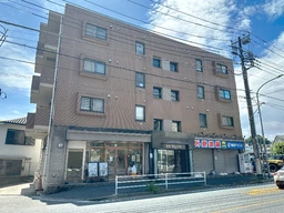 ≪笹下釡利谷道路沿い》1階路面店で視認性良好！環状2号線に近く交通便利です(約350m)！駐車場1台分付き、飲食相談OK外観