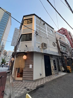 人気の神田エリア！駅至近！外観