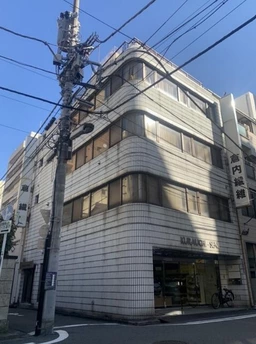 【UY0902】馬喰町駅から徒歩2分・5階エレベータ付き・天井高2.5m以上・事務所利用可!!外観