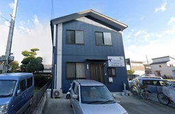 蕨駅 徒歩19分/一棟貸し物件/建物前に駐車場2台あり【飲食不可】外観