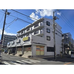 北鴻巣駅東口 徒歩2分 102号 【家賃3ヶ月無料】内装事務所仕上げ予定【外装リノベーション済】【何業も可】外観