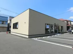 【新築】駐車場6台分付きのロードサイド店舗   ぜひご内見ください♩