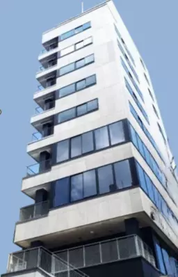 神田駅徒歩2分神田多町通り沿いのエステなどにオススメな店舗です！外観