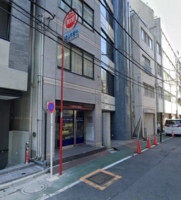 神田駅徒歩5分 千代田小通り沿い 1階[11376]外観