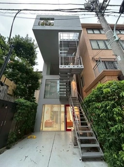 ≪表参道駅 徒歩9分|1-4階・店舗事務所|約237㎡≫外観