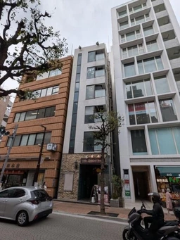 ≪麻布十番駅 徒歩2分|2階・飲食相談可|約39㎡≫外観