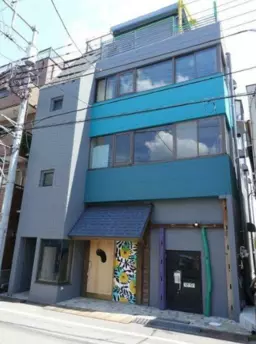 東中神駅 徒歩4分 フルリノベーション B1F-2F一括貸しスケルトン物件 【軽飲食可】外観