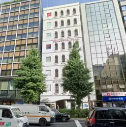 新宿駅 徒歩2分 スケルトン物件 【業種相談】外観