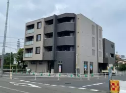 稲城長沼駅 徒歩1分 駅至近! 1F スケルトン物件 【飲食可】