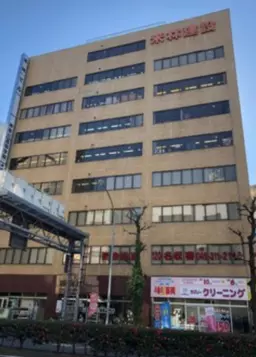 【KKM0909 】横浜駅徒歩圏内1階店舗募集!ショールームやサロンにおすすめ!美容室は諸設備要確認必要。外観