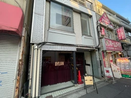 下北沢駅 徒歩1分 1階 現況:バー居抜き物件 【何業も可】外観