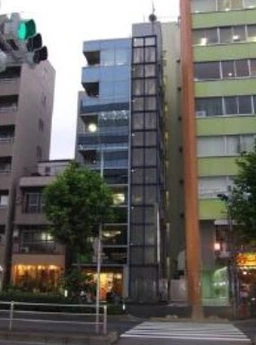 ■中目黒駅 徒歩7分 前テナント:靴販売店 【飲食可】外観