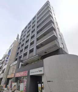 事務所仕様での引き渡しとなります。造作模様替え可能。駅前立地につき何業にも最適!(目安賃料:440,000円税込)