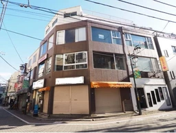 ときわ台駅 徒歩1分　駅前・1階・路面スケルトン物件 【重飲食可】シャッター雨戸外観