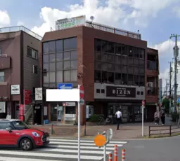 東伏見駅 徒歩1分 駅前角ビル 1F居酒屋居抜き物件 【飲食可】外観