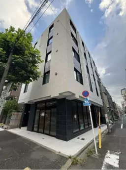 両国駅 徒歩7分 1階路面スケルトン物件 【軽飲食可】前面ガラス張り/ 看板取付スペースあり外観
