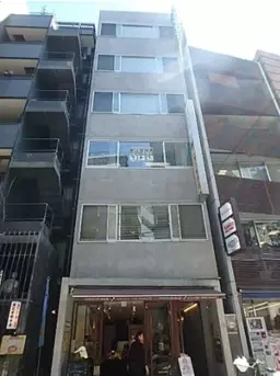 麻布十番駅 徒歩1分 駅前2階物件 【飲食不可】外観