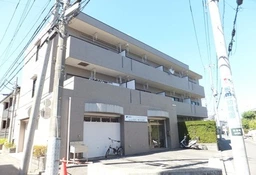 鴨居駅 徒歩4分 スケルトン物件 【飲食不可】2台駐車可