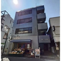 駒込駅 徒歩1分 スケルトン物件 【業種相談（飲食NG）】 1フロア1テナント エレベーター外観