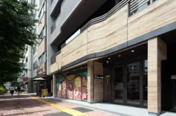 路面区画・事務所仕様(専有部に水回り設備引込不可)外観
