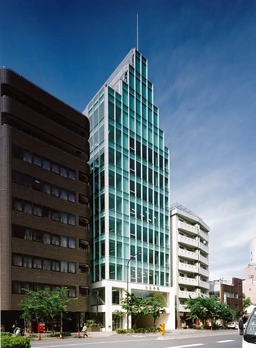 恵比寿駅徒歩6分。明治通り沿い、視認性良好◎事務所、サービス店舗(エステ、クリニック等)お気軽にご相談ください!外観