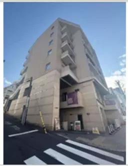 ■広尾駅徒歩9分・飲食店可・1階路面店・スケルトン■外観