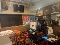 曙橋駅から徒歩2分!ハンバーガーショップの居抜き物件!!外観