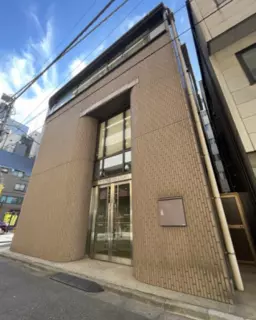 ■小川町駅 徒歩8分 現況:事務所仕様物件 【業種相談】外観