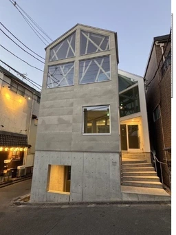 白山駅 徒歩1分 スケルトン物件 【軽飲食可】外観
