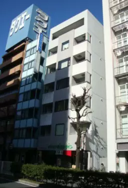 【KKM1002】横浜駅徒歩圏内!1フロア1テナント!サロンや整体におすすめ!室内事務所使用!外観
