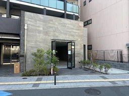 賃料条件改定・天井高約3.1m・飲食まで相談可(ガス50A)外観