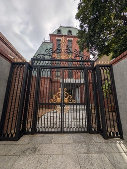 北野異人館エリア｜雰囲気ある洋館建物一棟賃貸外観