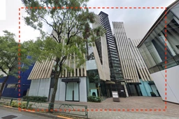 表参道駅徒歩2分!みゆき通り沿い。プラダ青山店並びの物件です!サービス店舗、ショールームなどに最適!飲食店不可。外観