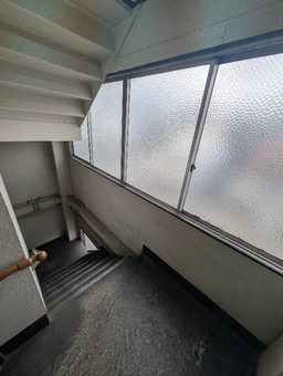 作業所に、倉庫に、物販店に、外観