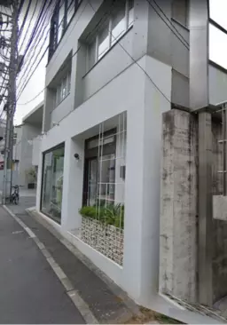 表参道駅 徒歩2分 1階路面スケルトン物件 【飲食不可】外観