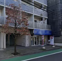 中板橋駅 徒歩2分◆南口改札出て真っすぐなので迷う事なし◆駅前通りの路面店で様々な業種に対応可◆飲食店相談可能◆外観