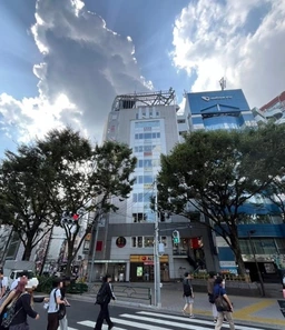 ≪新宿三丁目駅徒歩2分|9階・店舗事務所|99.30㎡≫