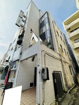 ■本厚木駅 徒歩4分 現況:歯科クリニック居抜き物件 【飲食不可】外観