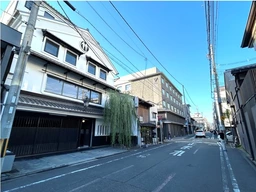 烏丸駅 徒歩8分 現況:その他 その他居抜きなど物件 【業種相談】外観